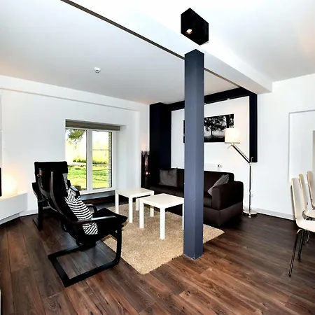 Chic Mansion In Robertville, Cleaning Included